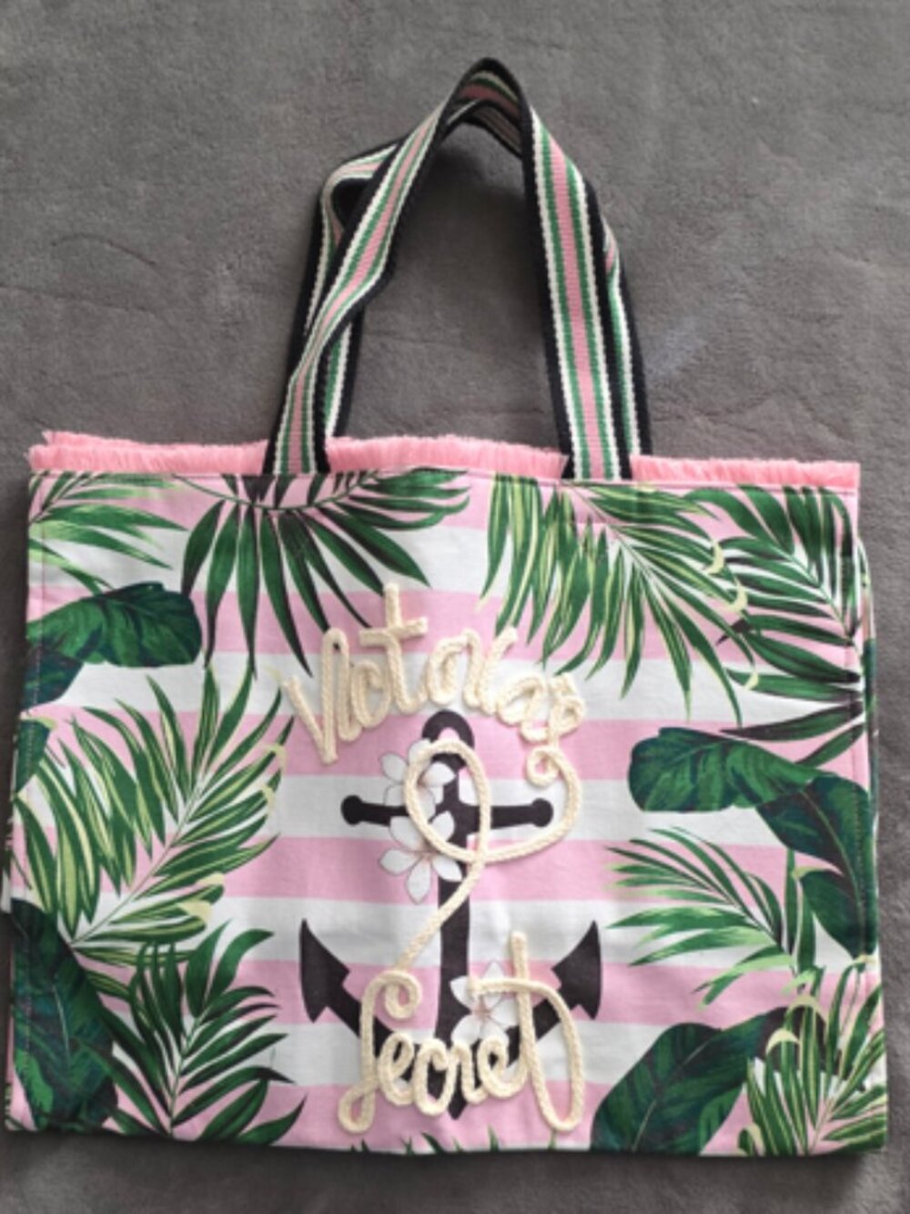 “Not all those who wander are lost” Canvas Tote Pink, White, Green – Large NEW